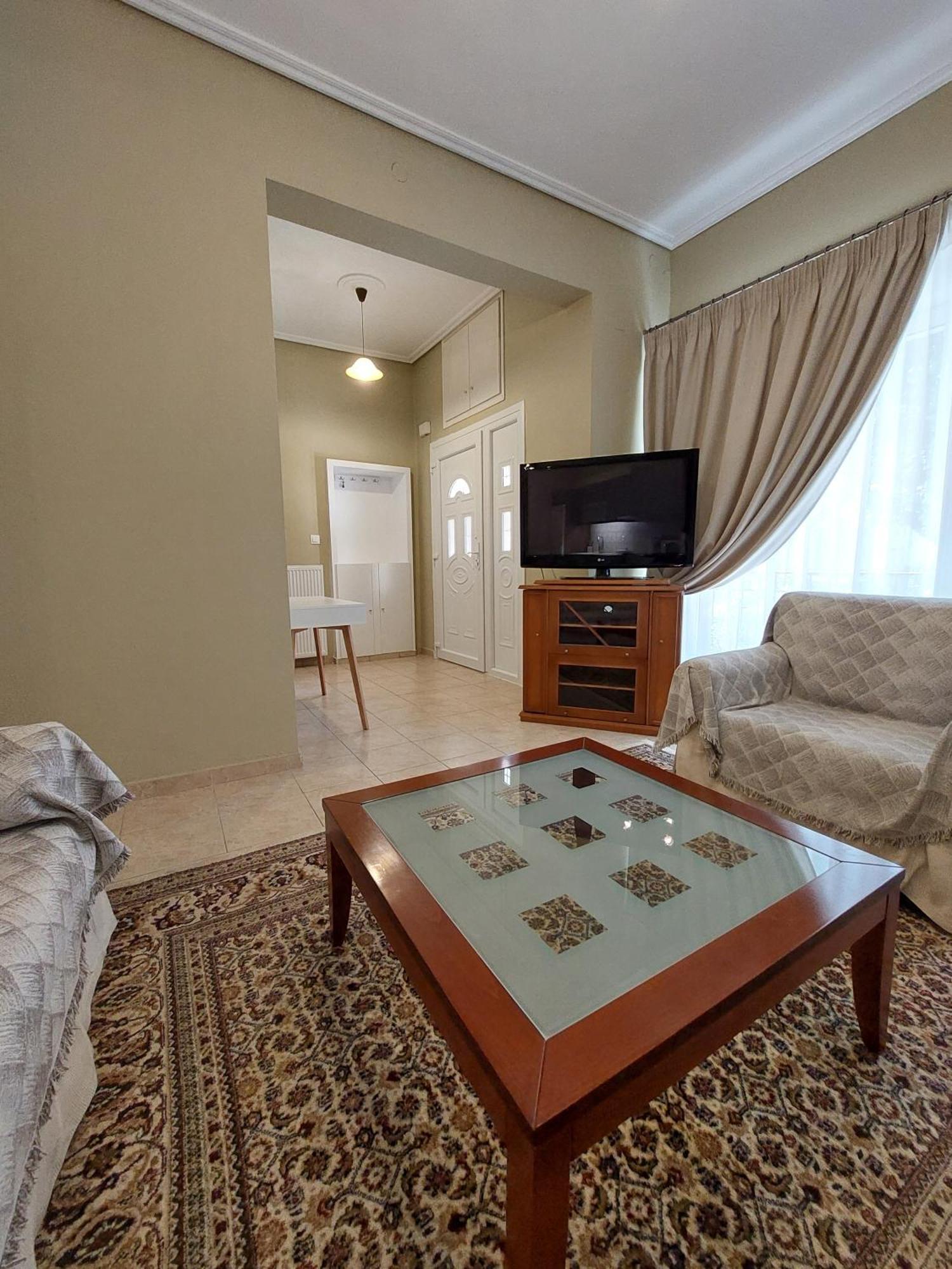 Despo'S Apartment Volos Exterior photo