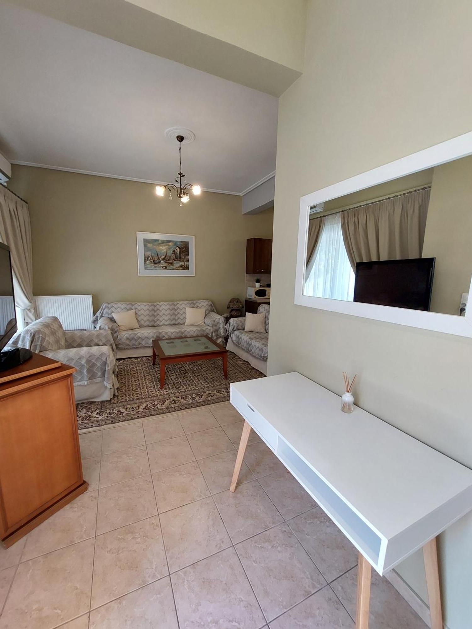 Despo'S Apartment Volos Exterior photo